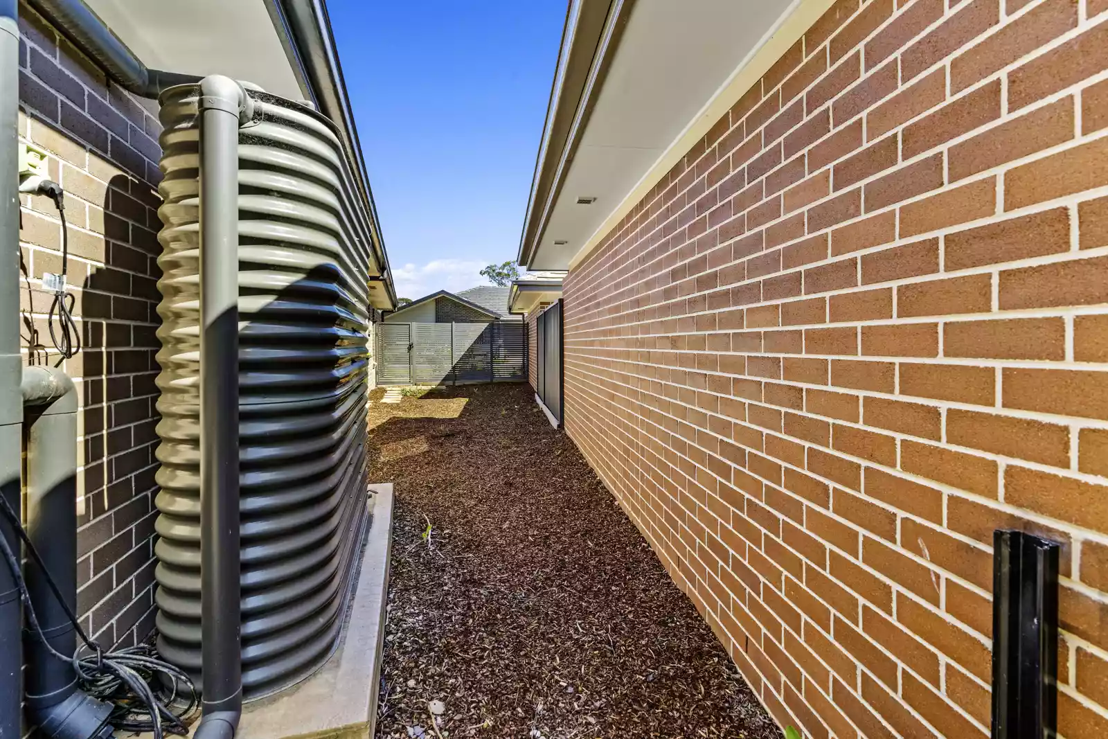 157/100 Gilchrist Drive, Campbelltown