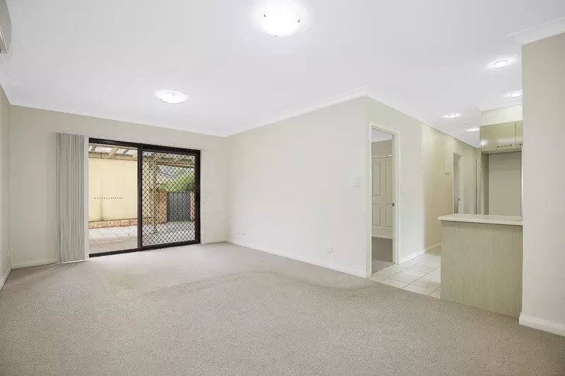 Private, Bright Villa with Alfresco Courtyard