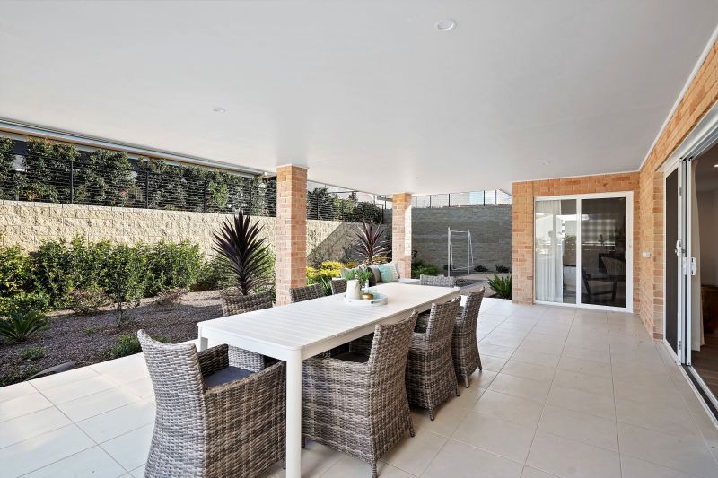 You will fall in love with both this spacious freestanding independent living villa and the lifestyle at Wood Glen Retirement Village.