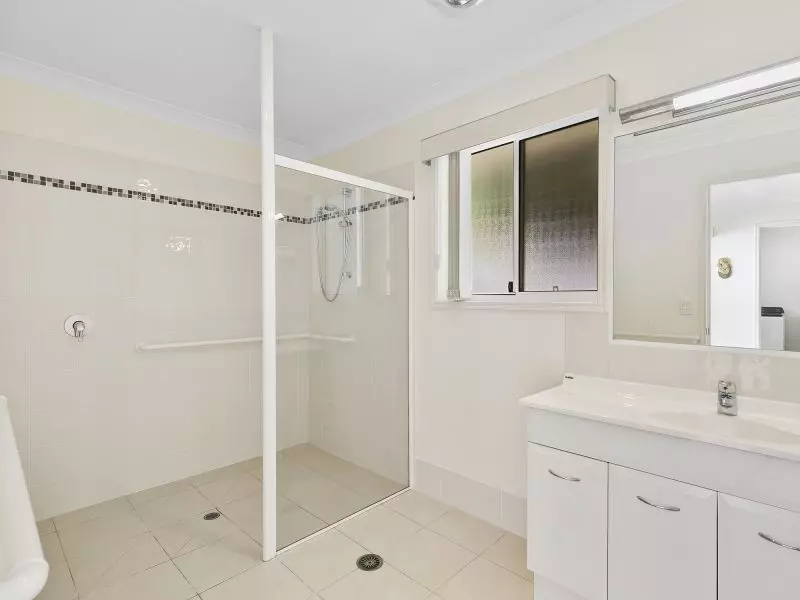 Site 11 - Established Special