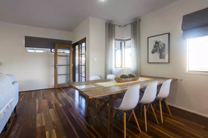 Hacienda – north-facing contemporary home