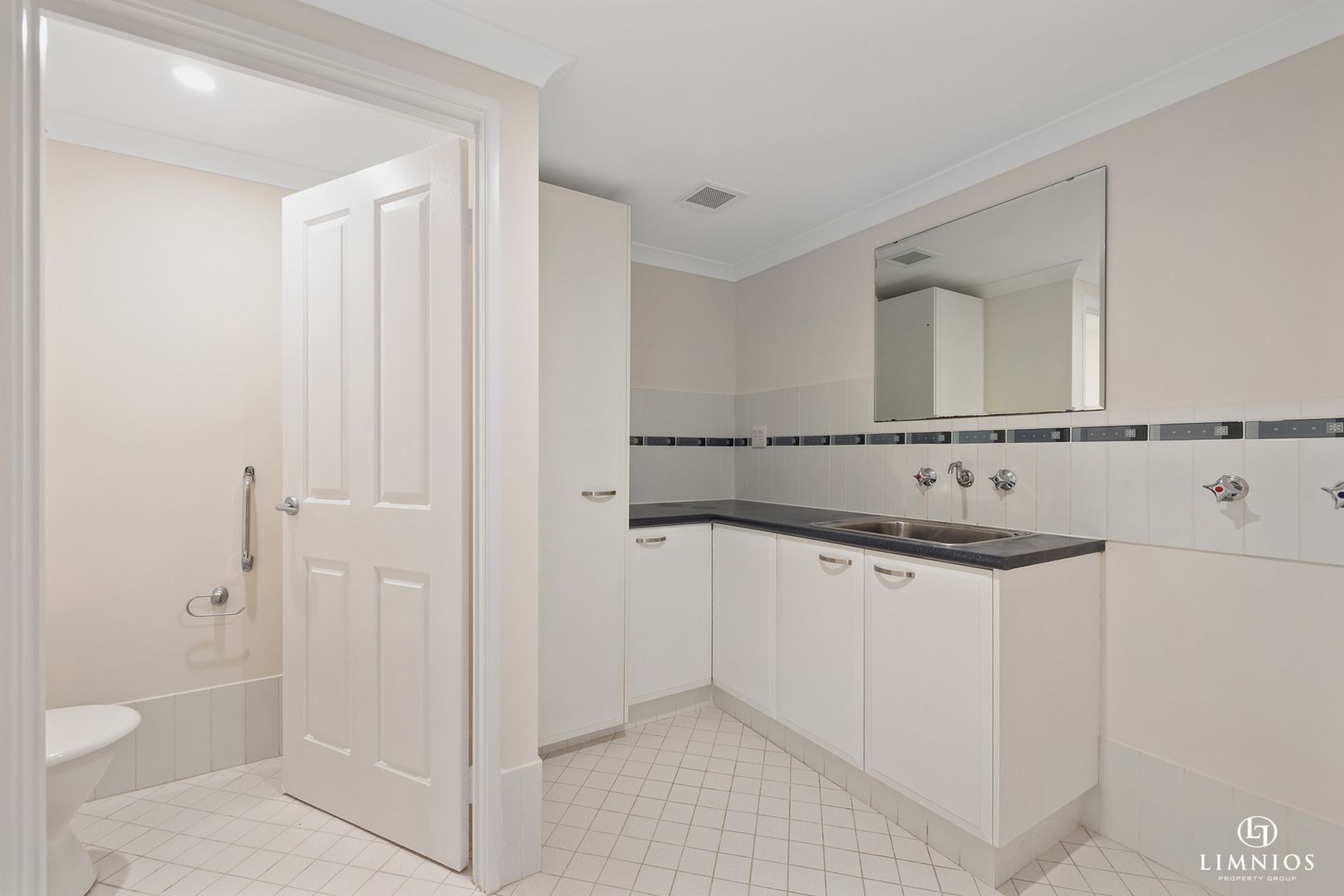 UNDER OFFER Surprisingly Spacious Courtyard Villa