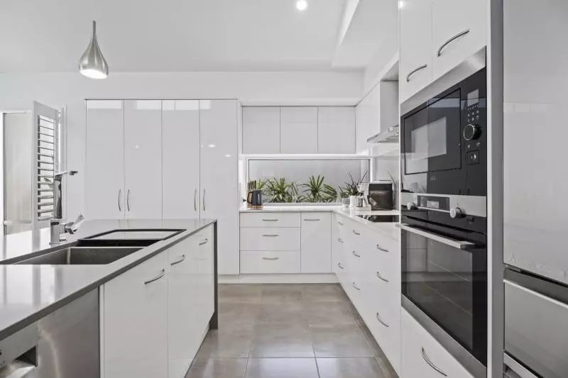 Site 100 - Established Atoll