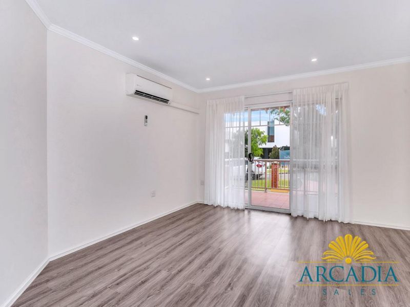 THE BEAUMONT SWANBOURNE - Top Floor 3 Bedroom North Facing Balcony