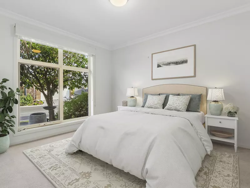 Stylish Villa with Private Alfresco Haven