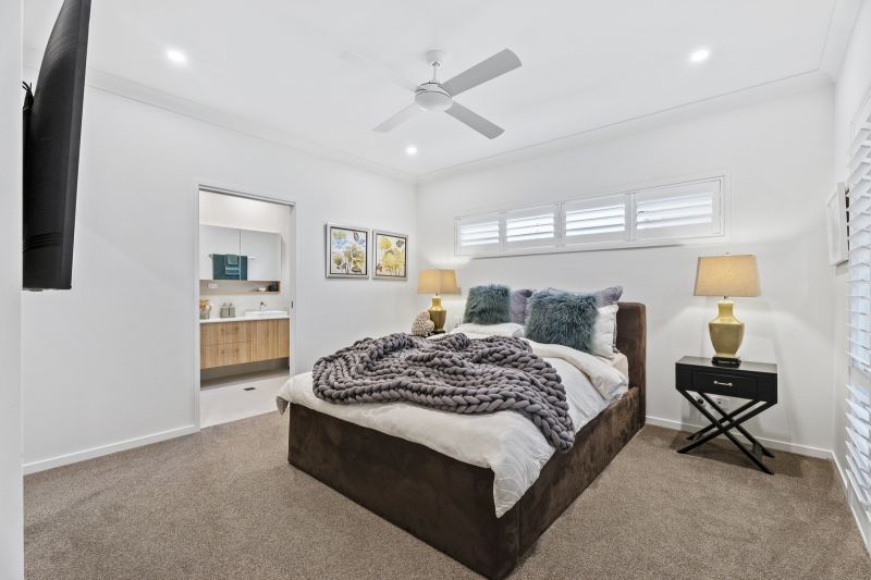 Site 238 - Established Macan