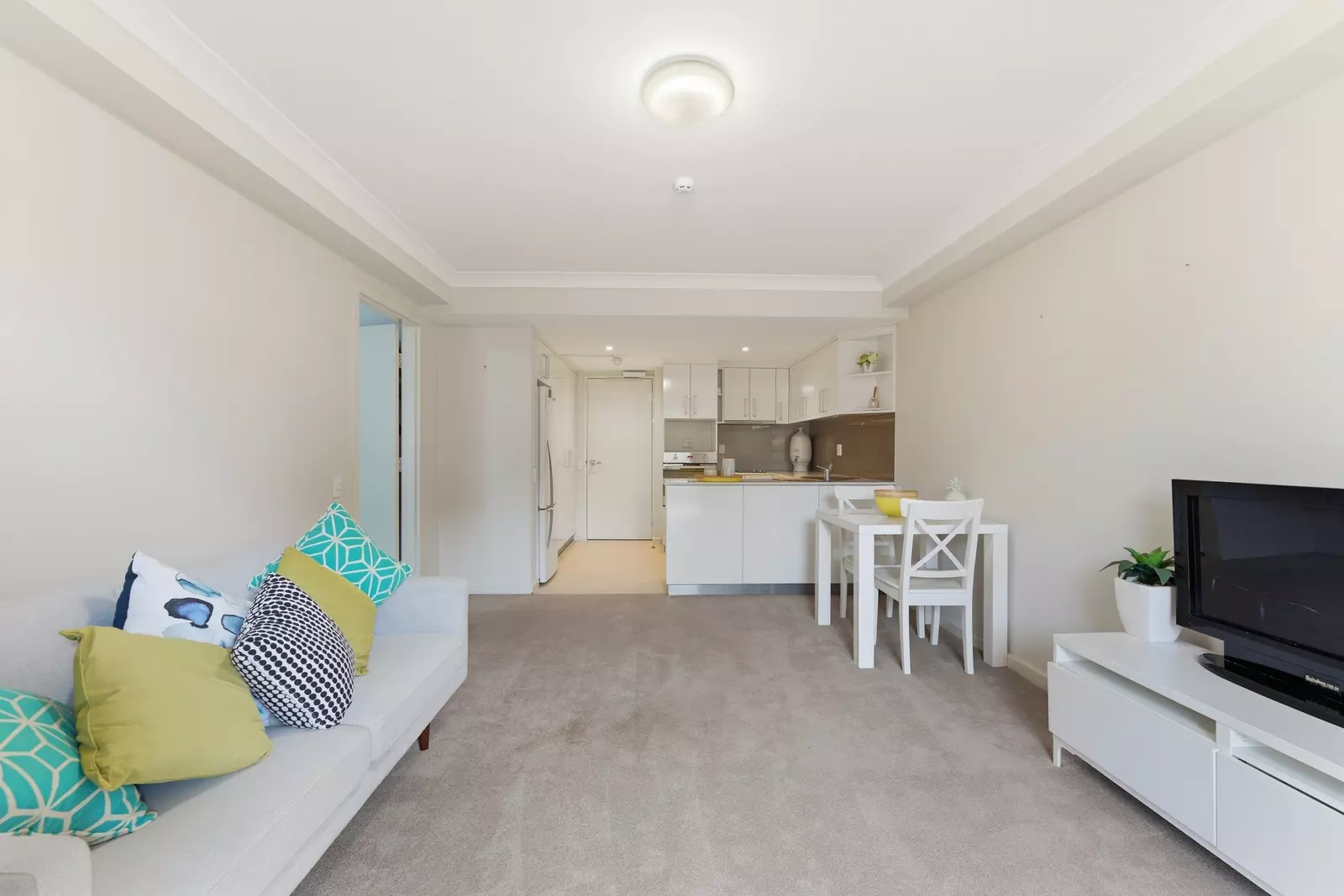 Conveniently located one bedroom apartment