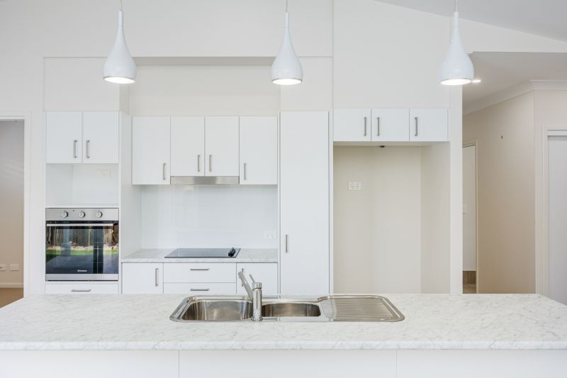 Practical Modern Living with Everyday Comforts