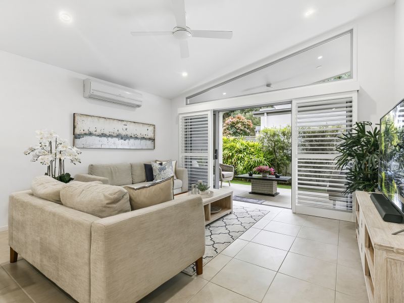 Corner Site and Light and Bright!