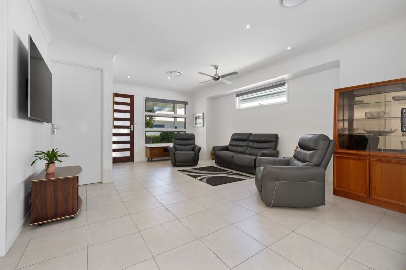 North-Facing Luxury – Elegant Three-Bedroom Home