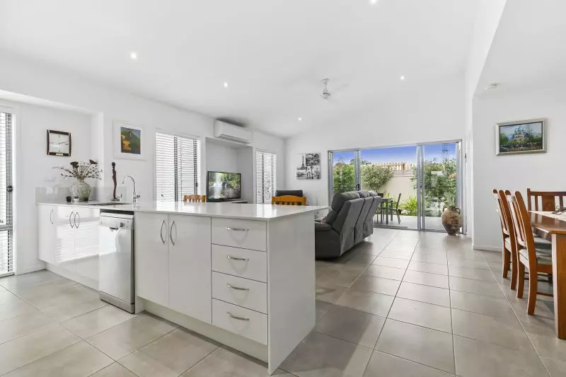 Site 138 - Established Davenport 3