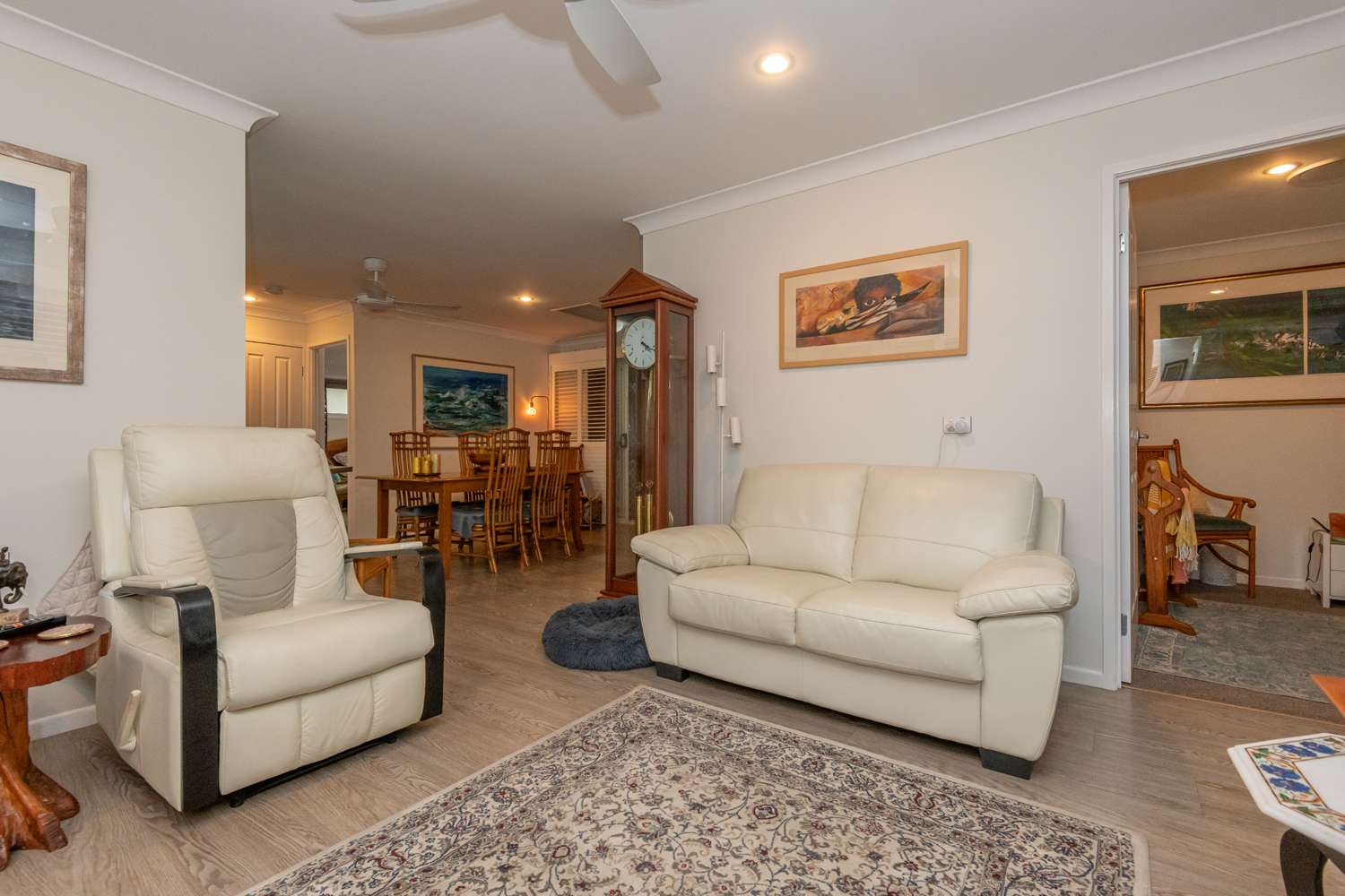 Cosy, Charming & Perfectly Positioned 
