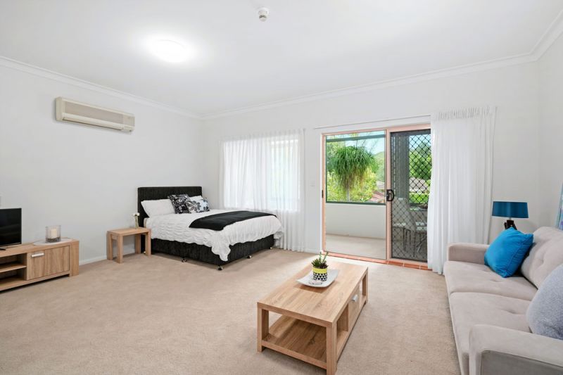 Rose Garden Ground Floor Apartment & North Facing