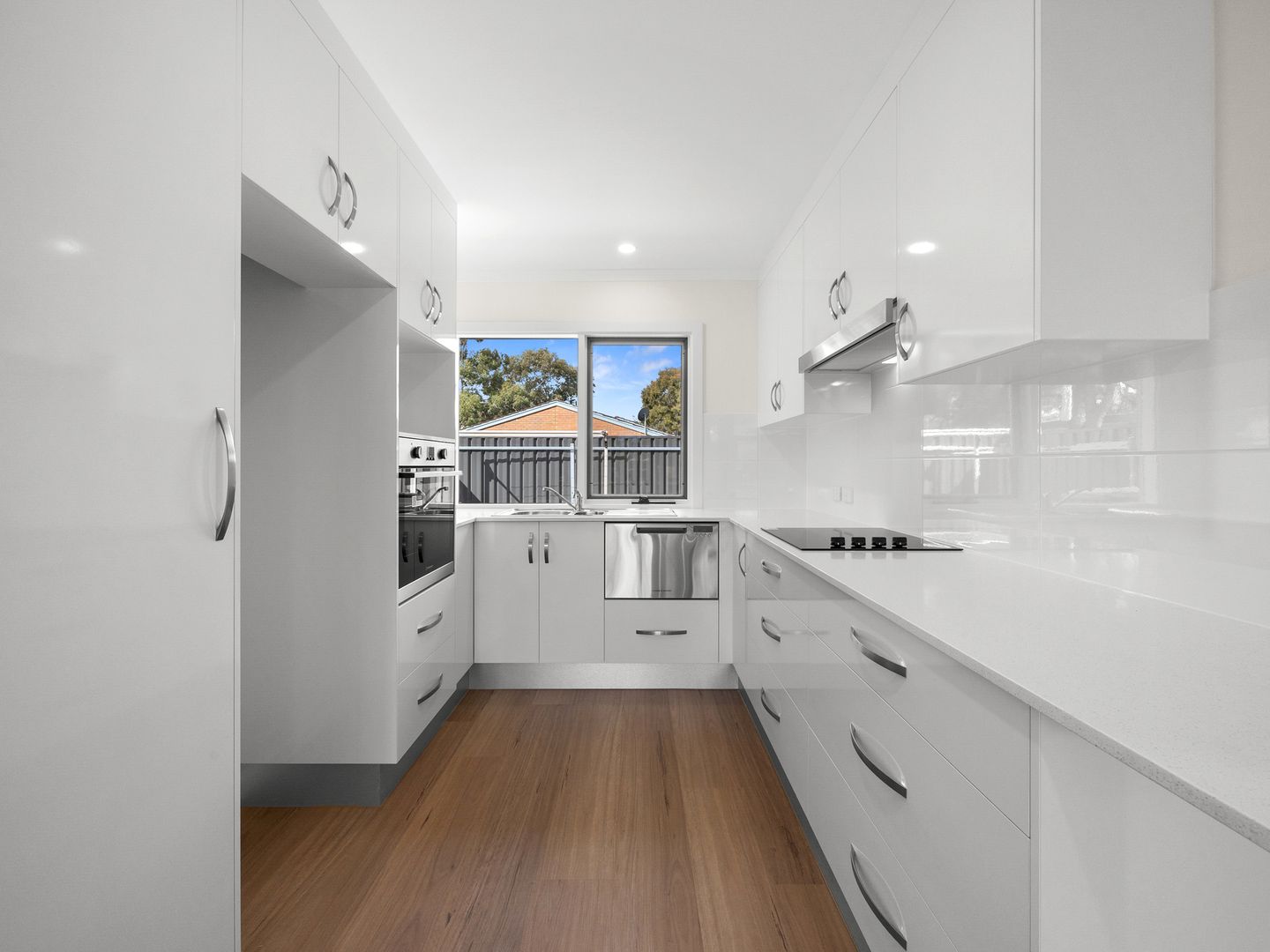 Retirement Living for the over 60's in Paradise located near Linear Park 