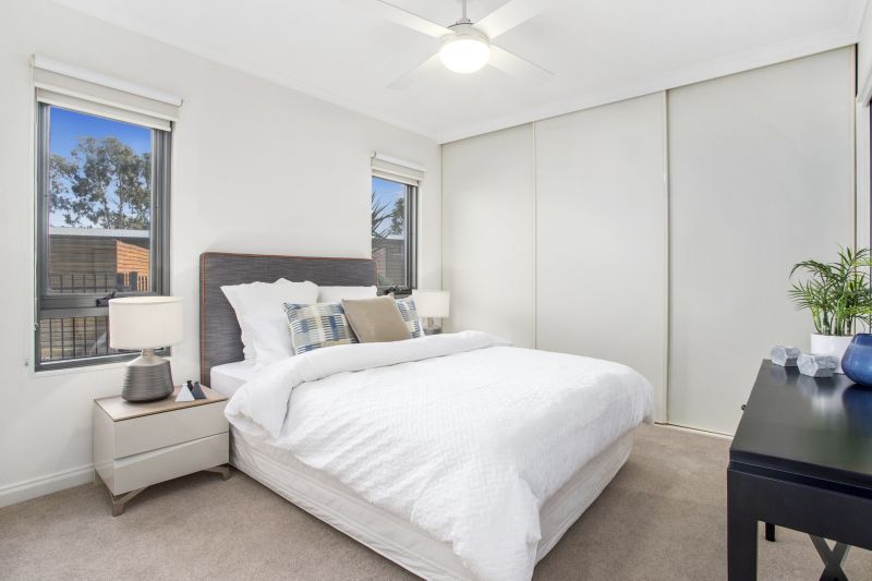 Highly desirable 2 bed + study ground floor apartment