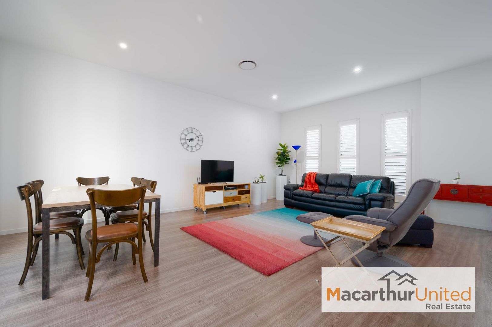 STYLISH VILLA OPPORTUNITY! LIFESTYLE LIVING AT ITS BEST!