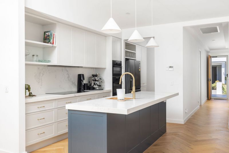 Enjoy Modern Elegance and Prime Corner Vantage