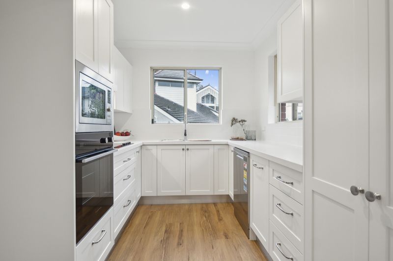 Light and bright two-bedroom residence