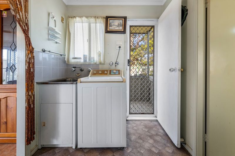 Perfect Renovation Opportunity!