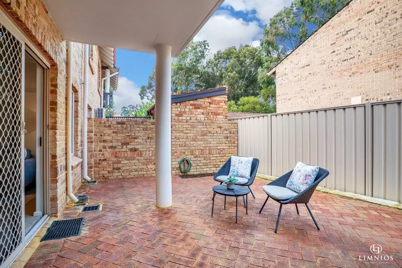 Beautifully presented 1 bedroom ground floor apartment