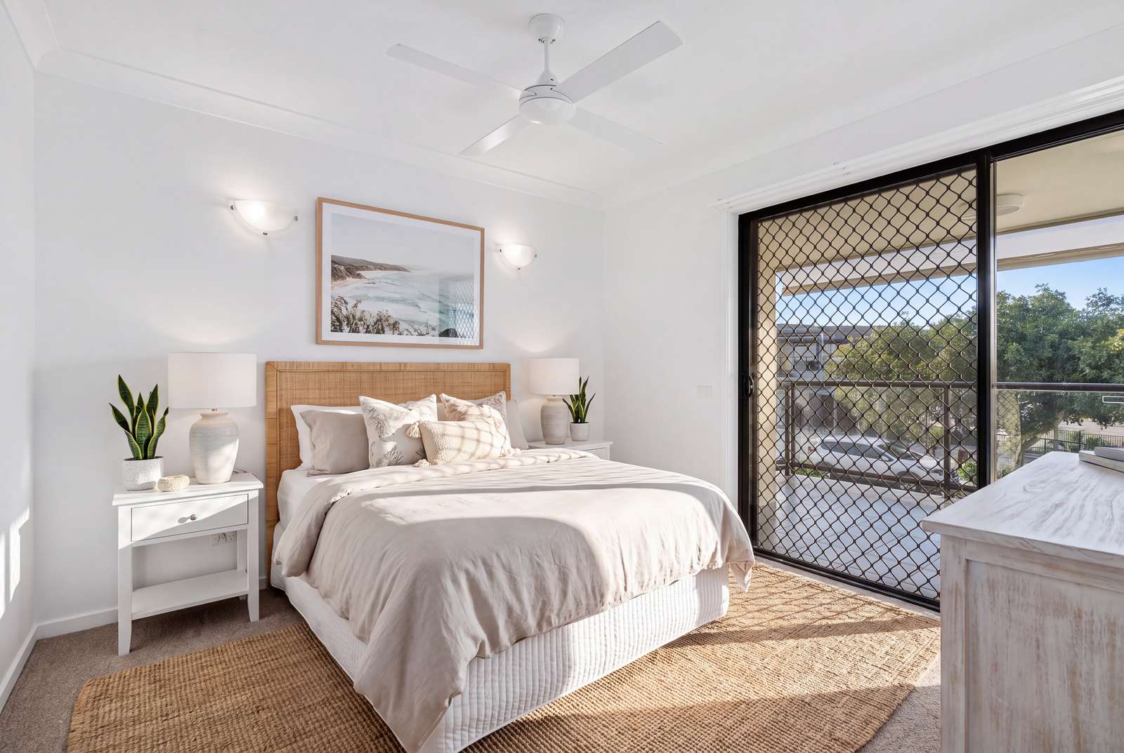 Spacious North-facing two-bedroom apartment
