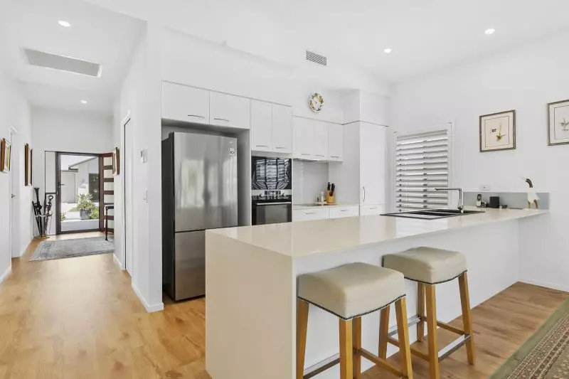 Site 230 - Established Peregrine