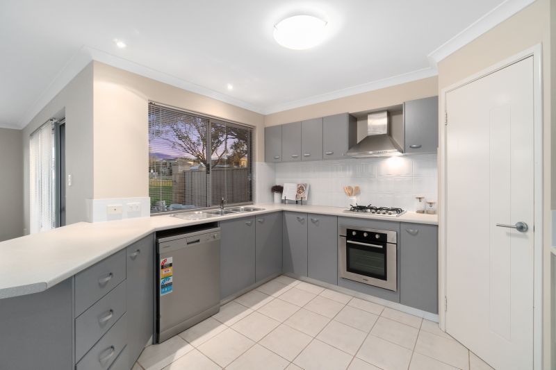 Beachside and Coastal Retreat Living!