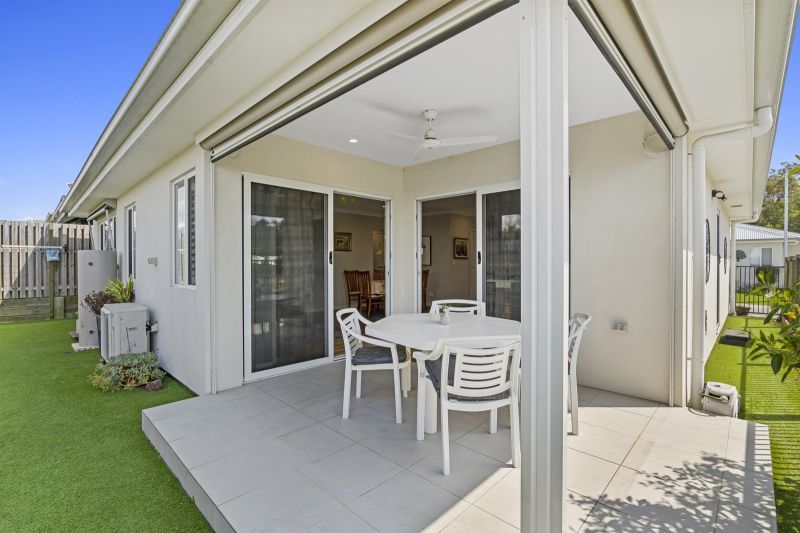 Inviting Corner Haven – Spacious Alfresco