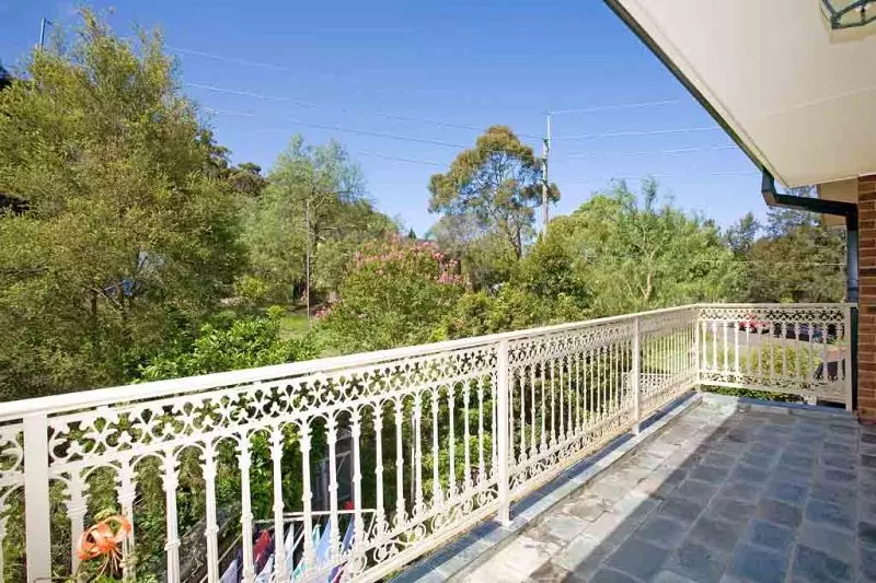 Under offer- Abundant space and light with elevated views