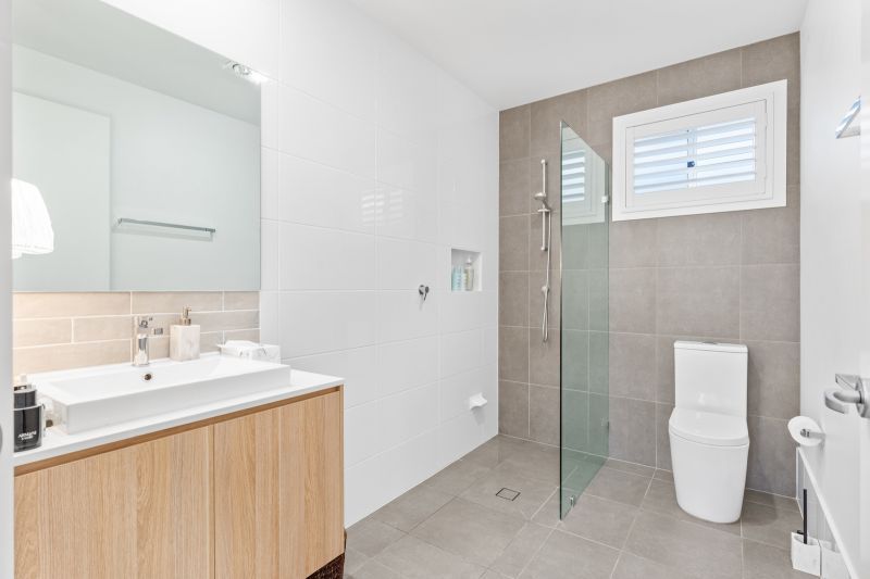 Beautiful Freestanding Villa