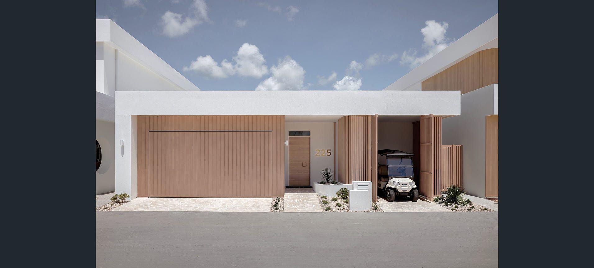 Palm Lake Resort Pelican Waters