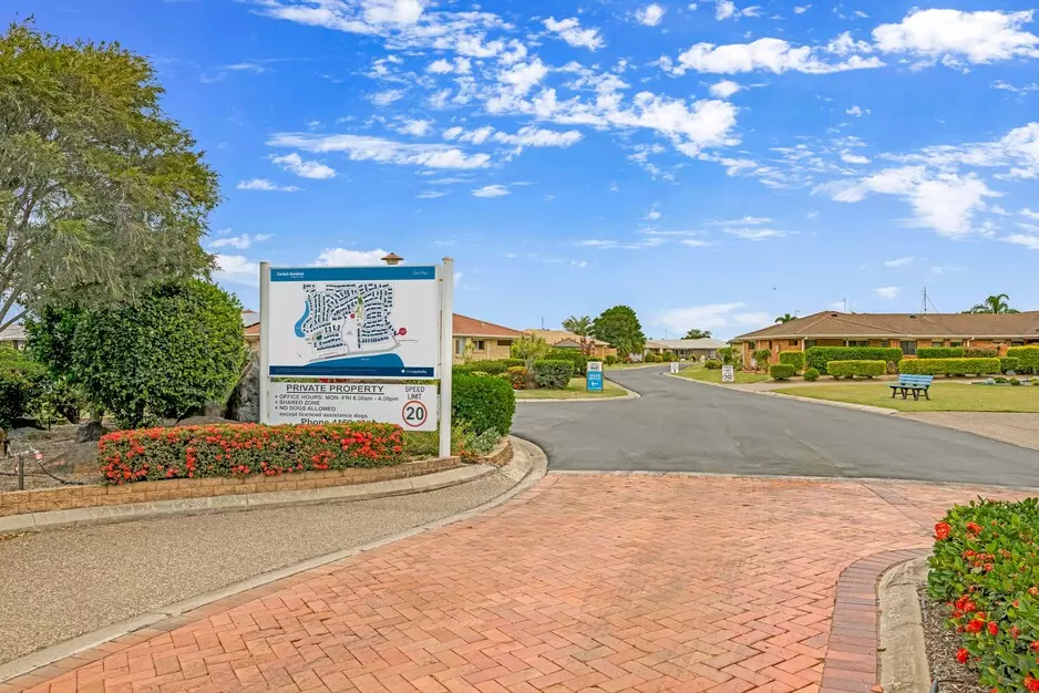 Enjoy the good life, at Carlyle Gardens 