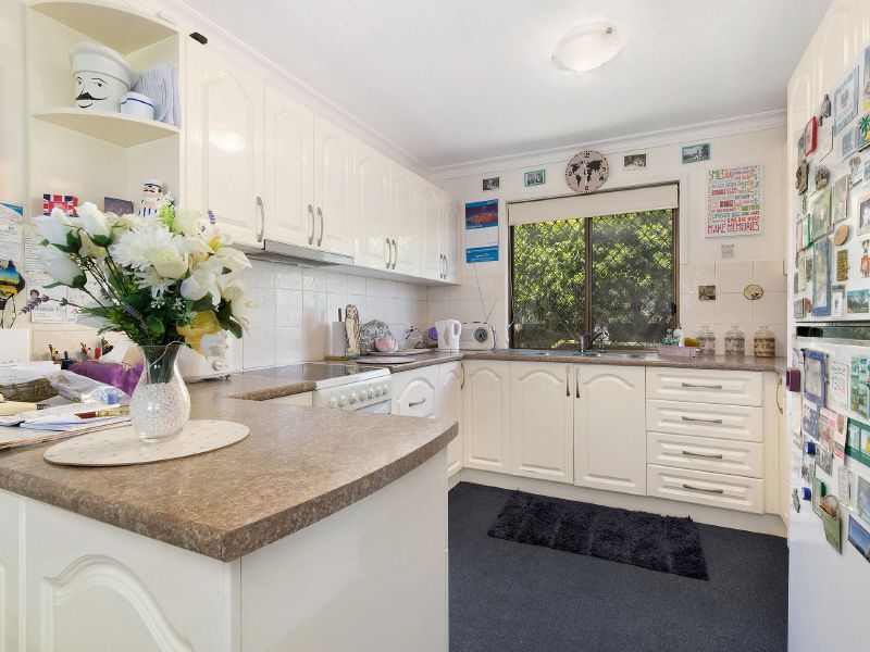 Burleigh Town Village, an Over 50's Pet friendly Residential Park