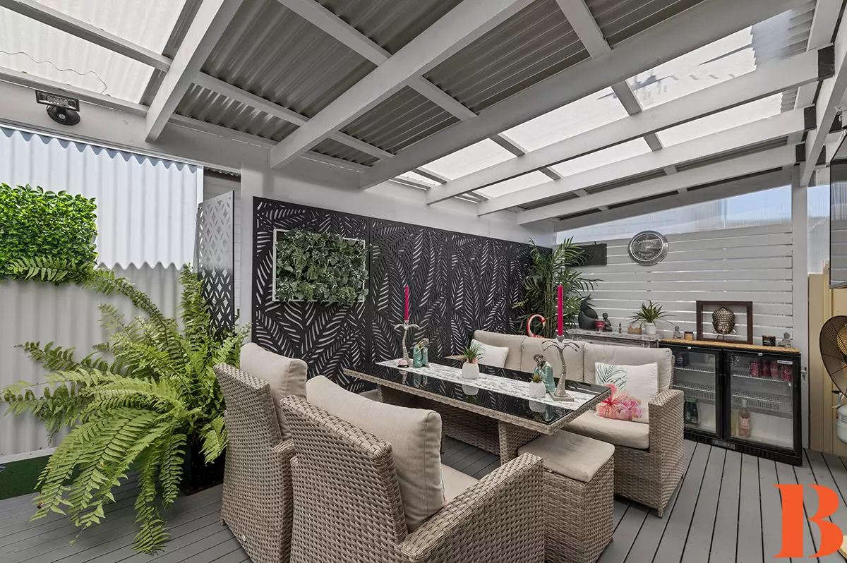 DEPOSIT TAKEN / UNDER CONTRACT -  Broadlands Summer Lifestyle - Presentation Unrivalled