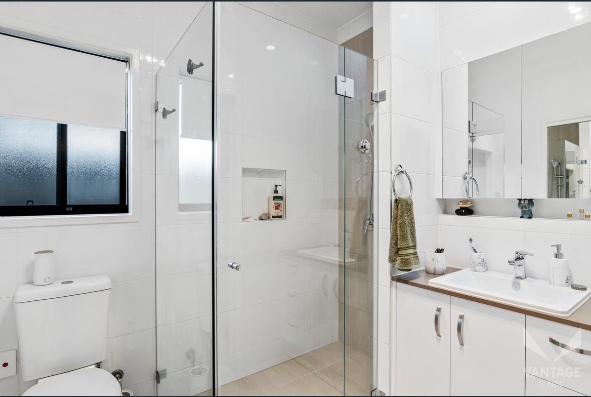 Stunning Large 2 Bedroom Corner Block Home