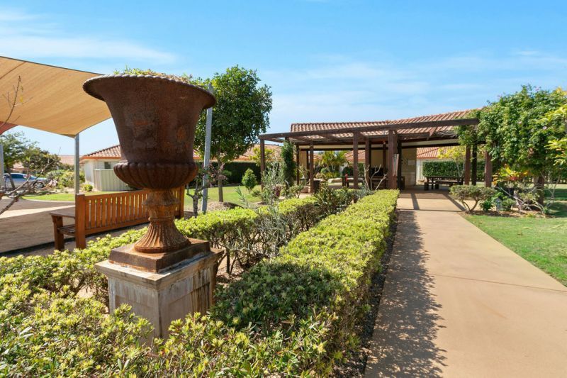 Retire in style at North Lakes .. enquire today