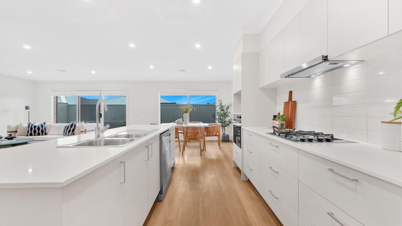 107/5 Harmony Chase, Clyde North