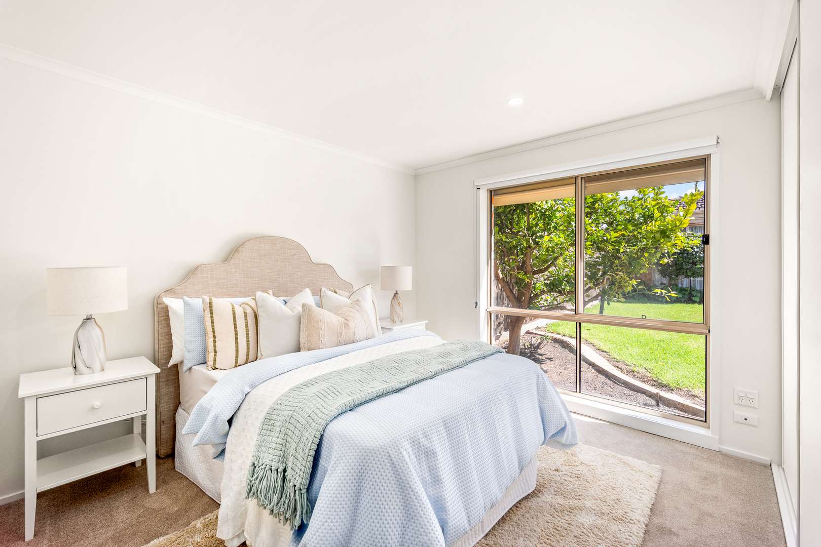 Stunning Two Bedroom Unit!