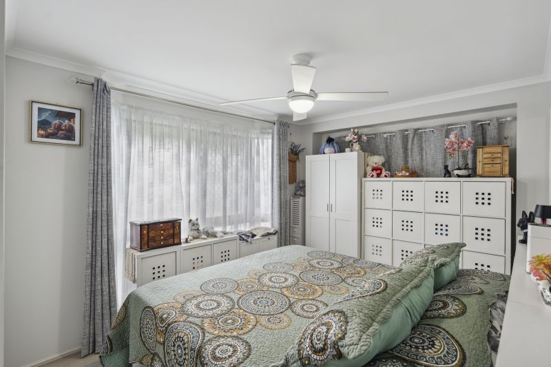 Charming Home with Vibrant Surrounds