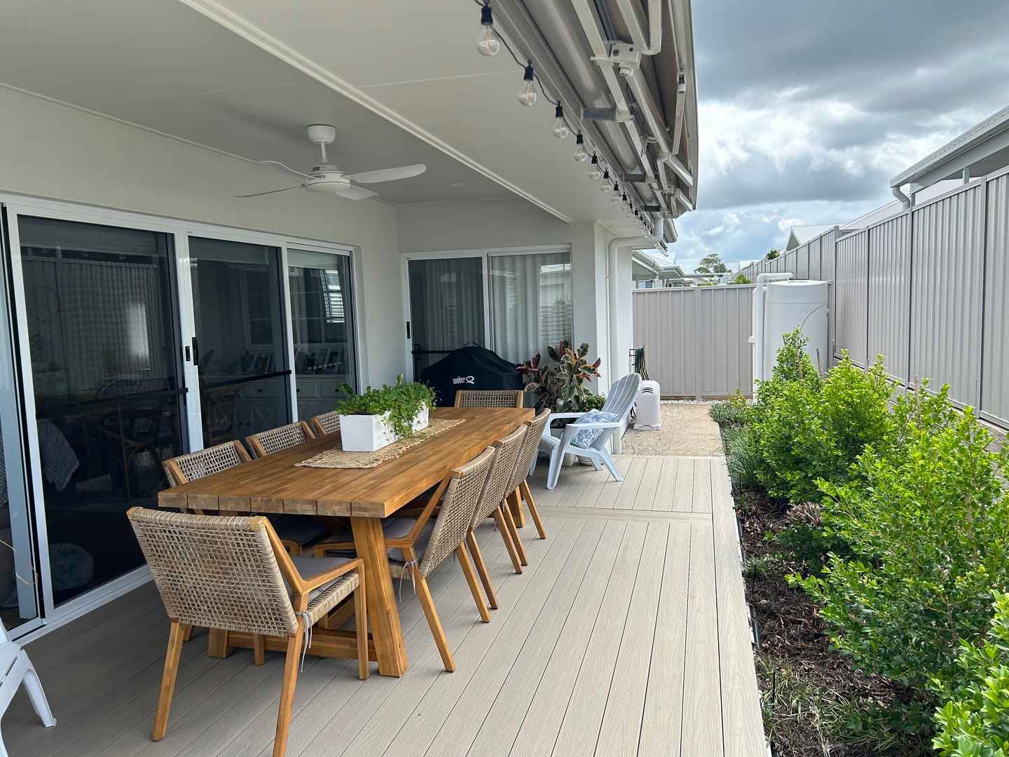 A symphony of style & class - WARATAH 474