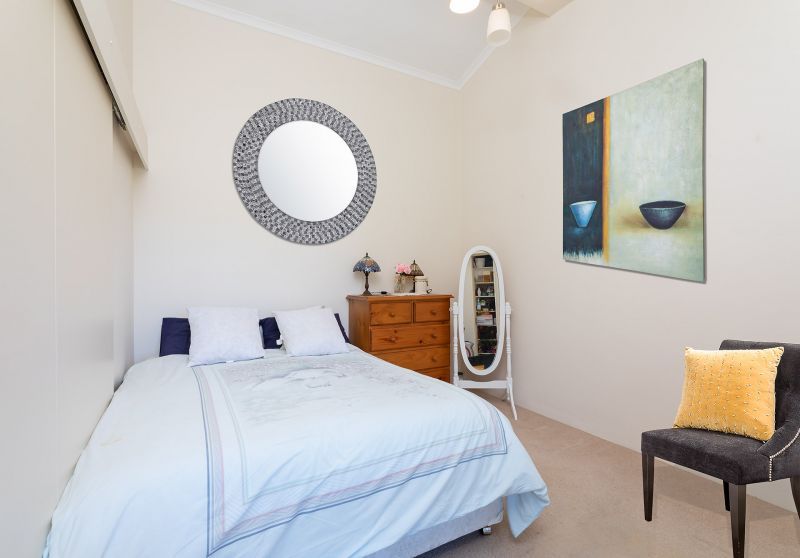 Stylishly renovated with a convenient position, close to all amenities