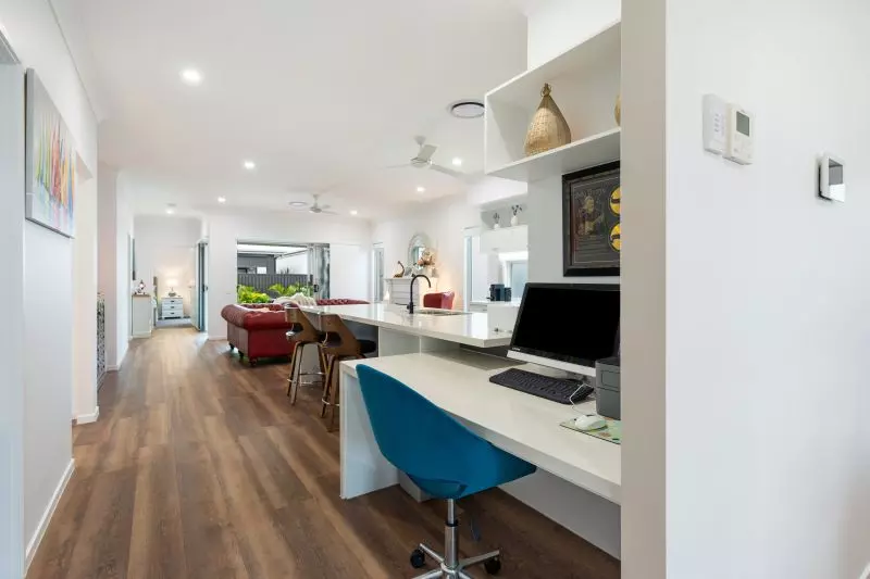 Site 77 - Established Gold Bronte