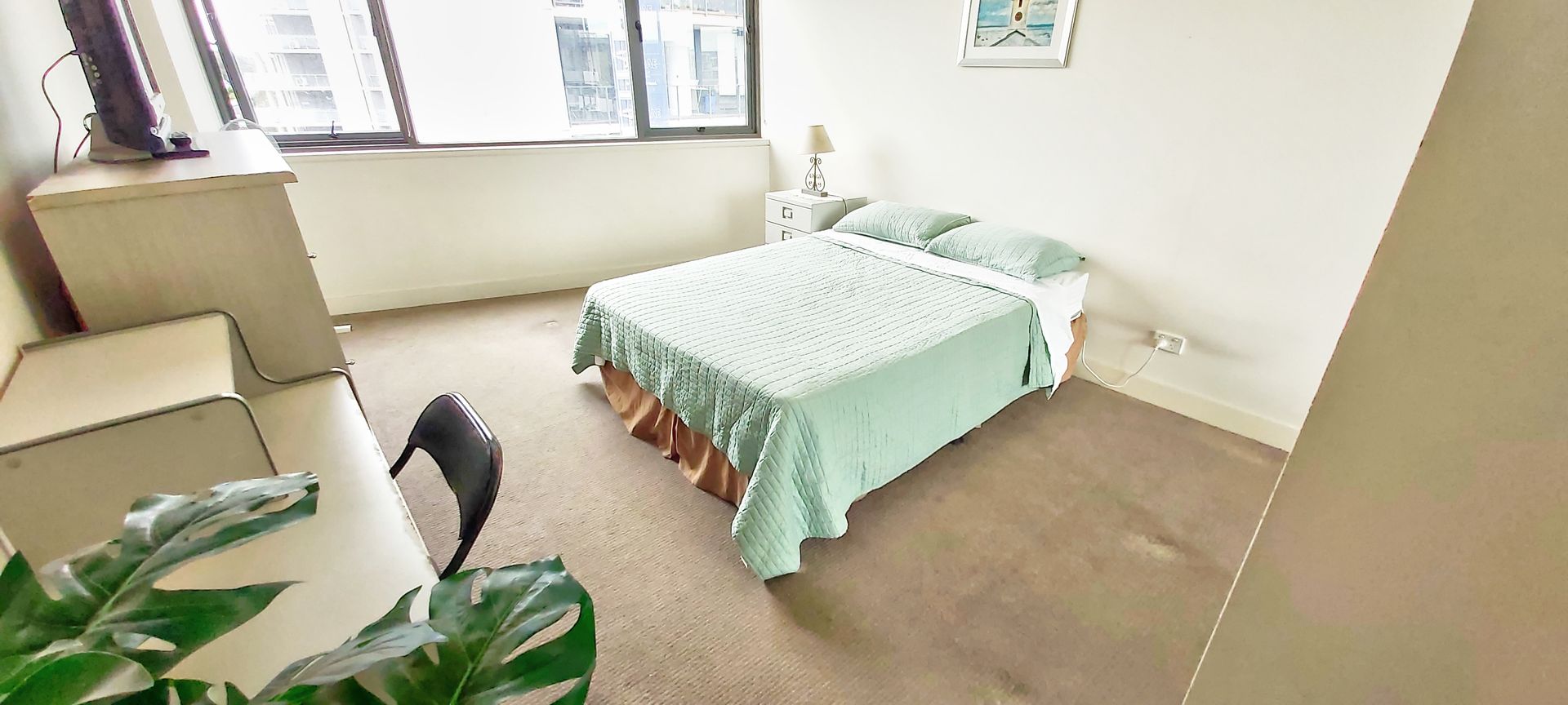 Seeking Flatmate In Mascot, NSW