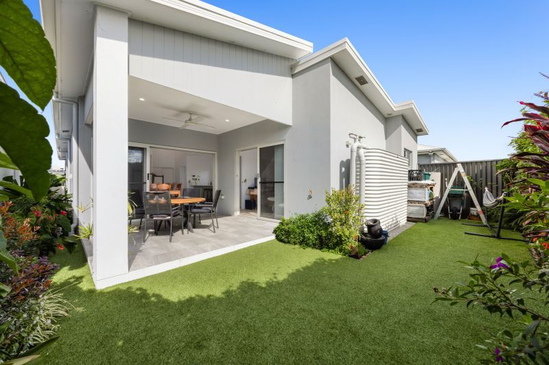 Site 231 - Established Avoca