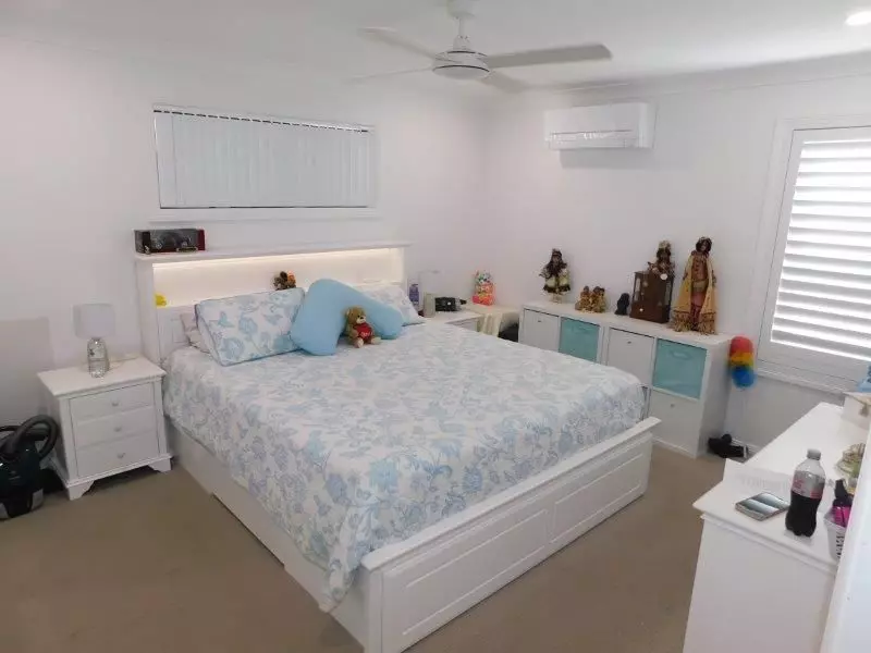 Site 467 (Pre Loved) Bayway Village