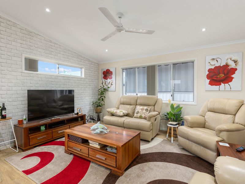 Two Bedrooms plus Study!