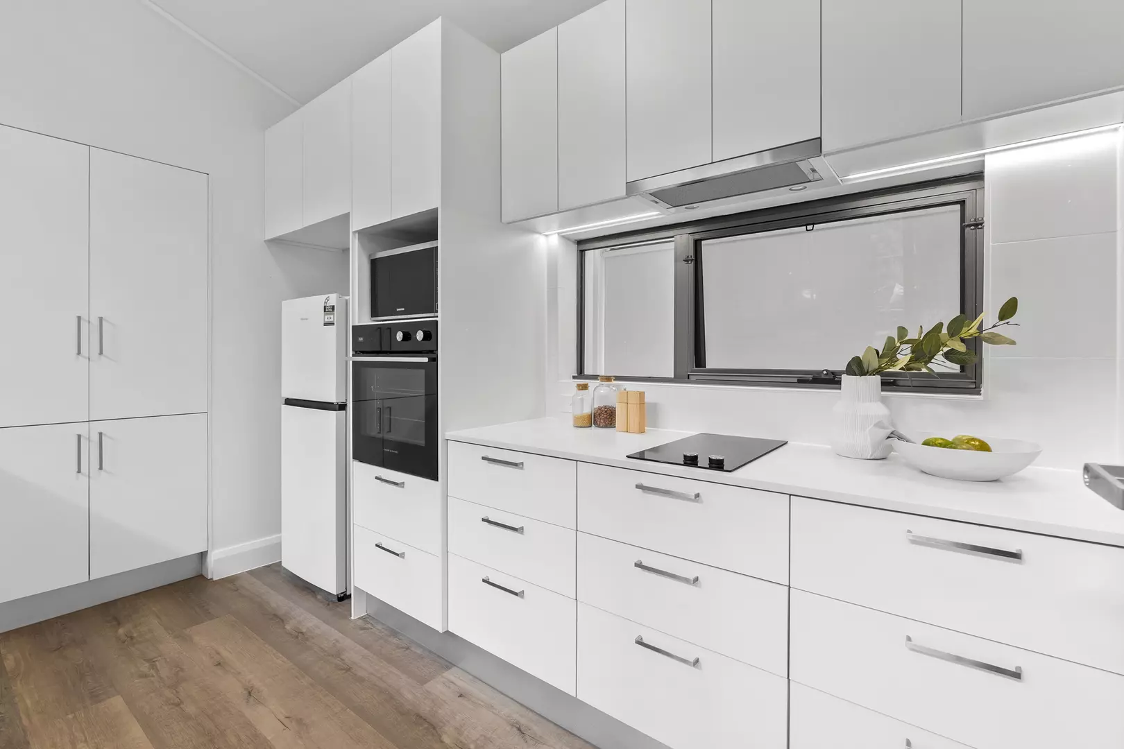 Modern and Spacious 2 Bedroom Home - Unit 31