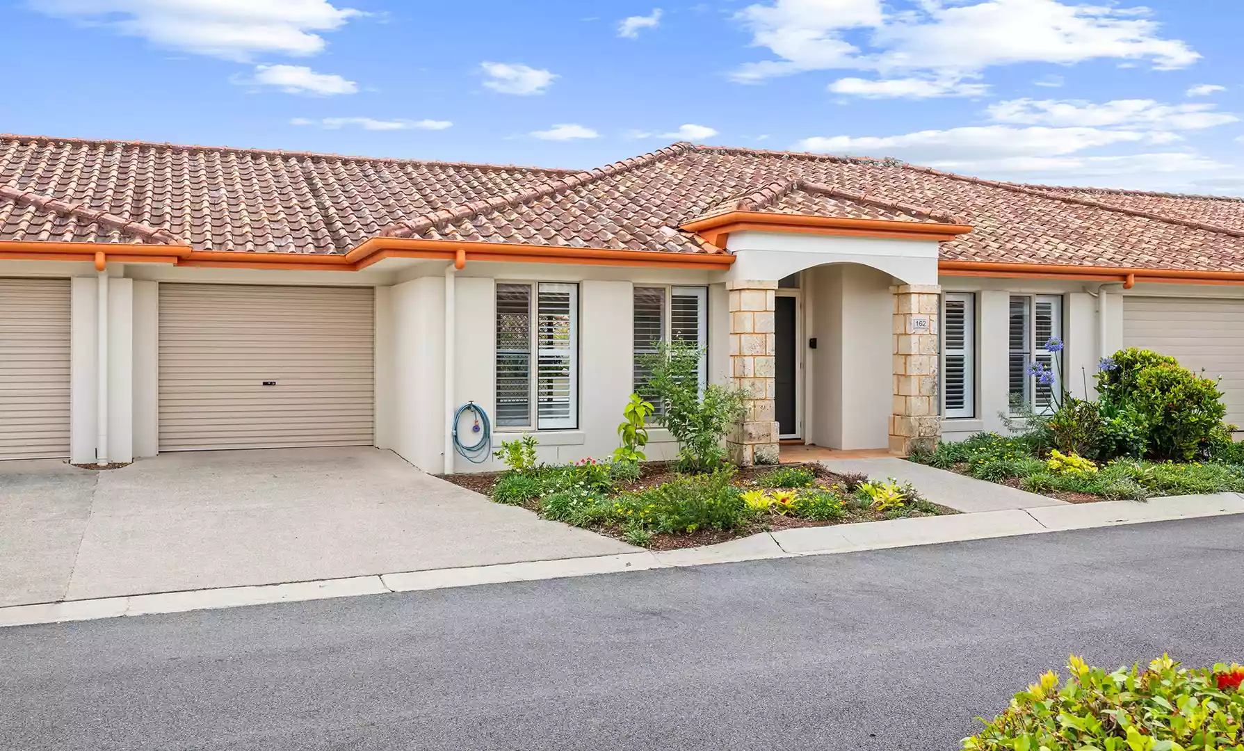 162/ 60 Endeavour Blvd, North Lakes