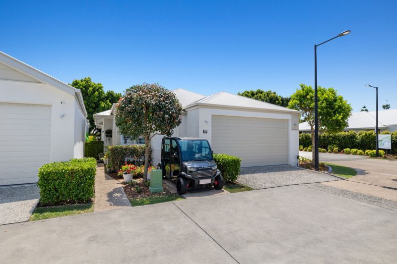 Luxury, Serenity and Resort-style Living – Your Private Retreat Awaits!