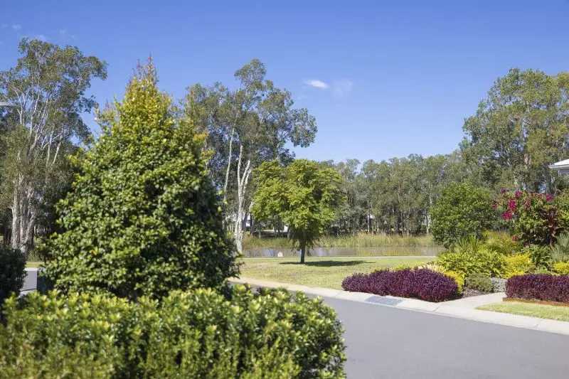 Light‑Filled Custom Home with Peaceful Greenspace Setting